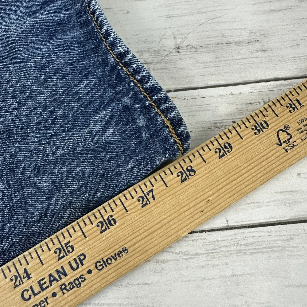 Levis 501 Denim Mens Jeans 34x30 blue Straight fit button fly (Measures 33X28.5)